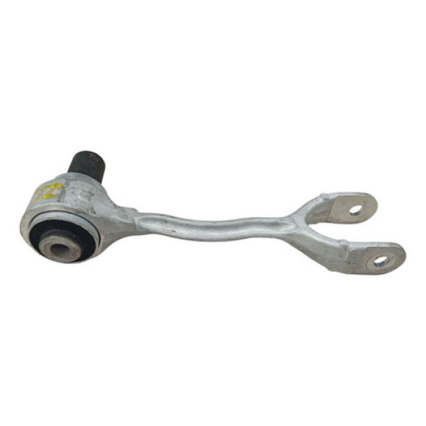 Braço Pivo Traseiro Direito Jaguar Xe 2.0 Aut R-sport 2018