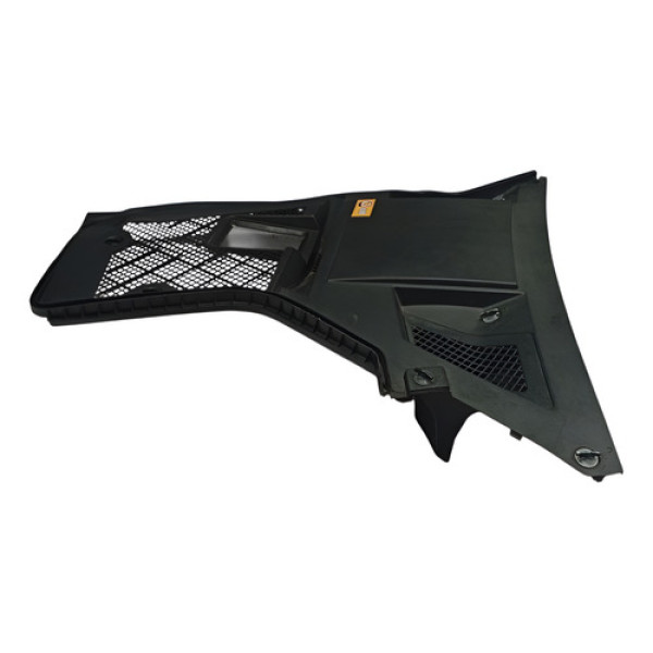 Grade Churrasqueira Direita Mercedes C180 2014 2015 Preto Ok