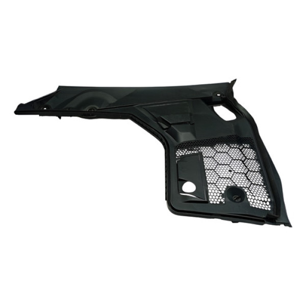 Acabamento Churrasqueira Esq Mercedes C200 Hybrid 1.5t 2019 Preto