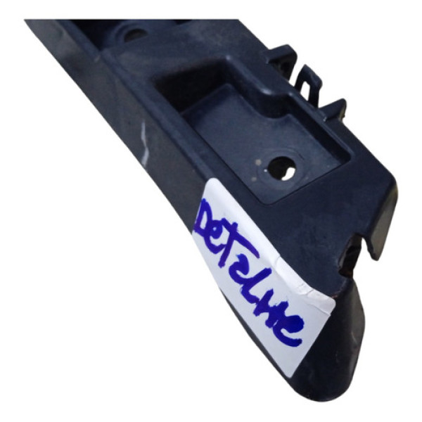 Guia Parachoque Tras Esq Ford Fusion 2.0t 2017 Detalhe