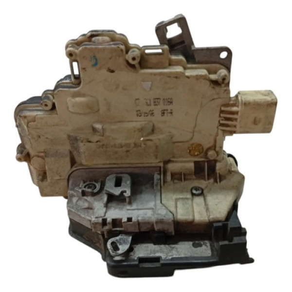 Fechadura Porta Dianteira Direita Vw Passat Variant 2008