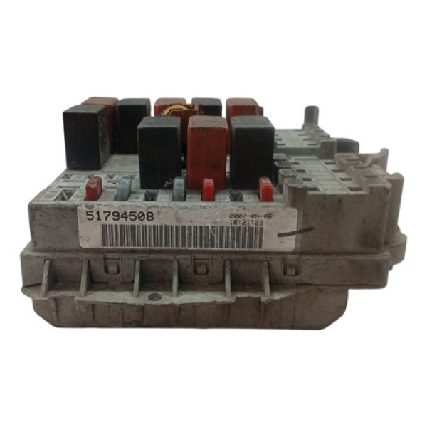 Caixa Fusivel Rele Siena 1.4 2008 2009 2010