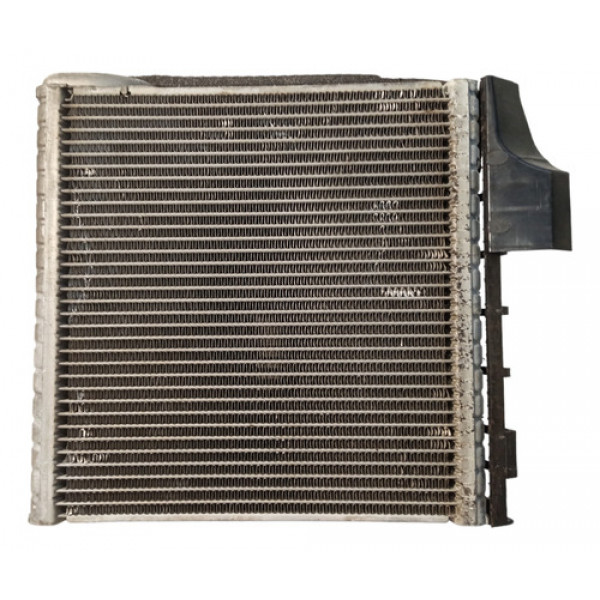 Radiador Ar Condicionado Vw Tiguan 200cv 2.0t 2012 2013 2014