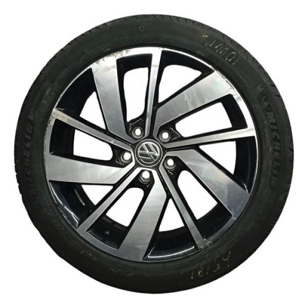 Roda Volkswagen Jetta Gli 2.0 T 2021 Detalhe