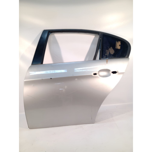 Porta Traseiro Esquerdo Detalhe Bmw 325i 2011 2012 2013  Traseira Esquerdo Cinza