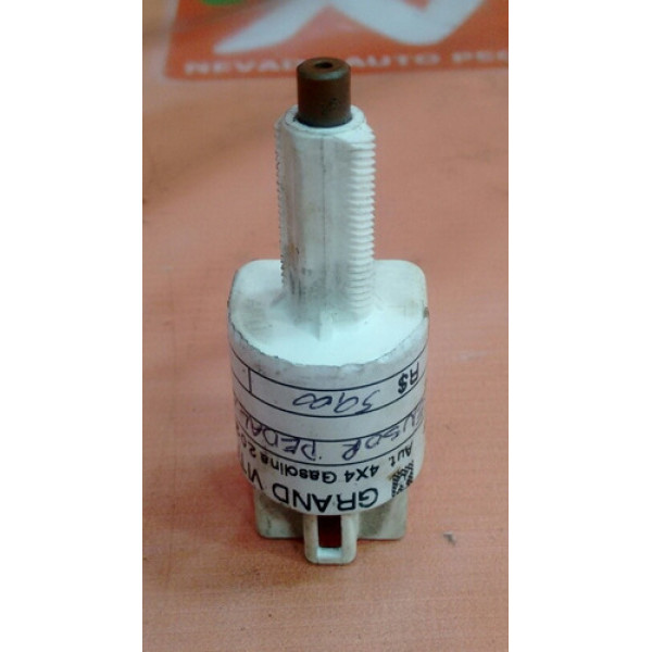 Sensor Pedal Freio Suzuki Grand Vitra 2.0 2010 Autom H06