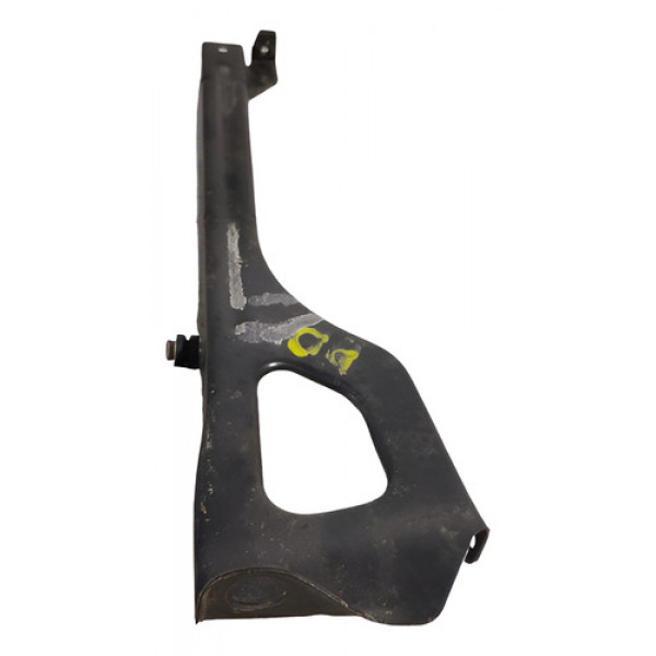 Suporte Travessa Direita Radiador Suzuki Jimny 2019 2020 