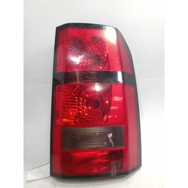 Lanterna Traseira Direita Land Rover Discovery 3 V8 Detalhe 1 1#