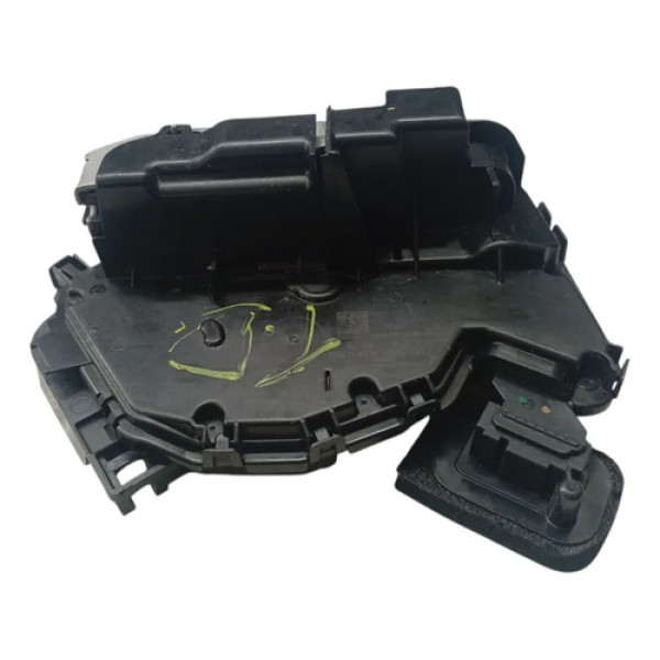 Fechadura Porta Traseira Direita Volkswagen Jetta 2024