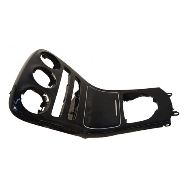 Moldura Central Painel Mercedes Glc250 2.0 2015 2016 2017 Preto