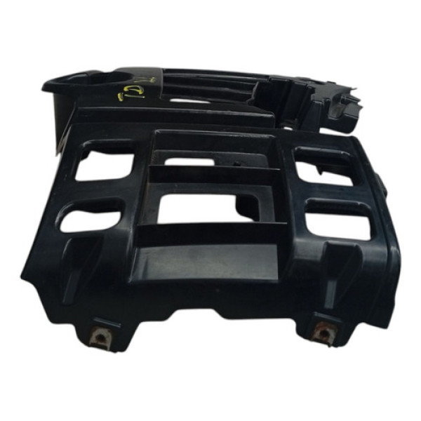 Suporte Direito Parachoque Traseiro Bmw X1 Sdrive 2010 2011 