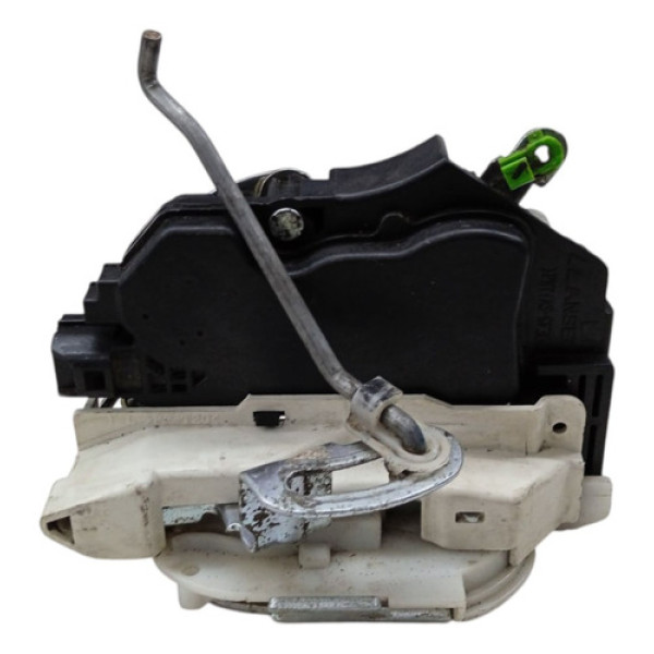 Trava Fechadura Porta Tras Esq Mitsubishi Airtrek 2010