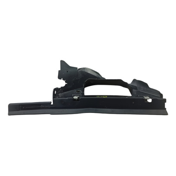 Acabamento Defletor Direito Radiador Chevrolet Equinox 2019