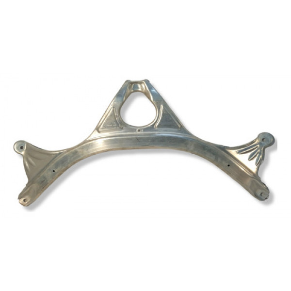 Travessa Suporte Barra Frontal Audi A6 2015 2016             Prata