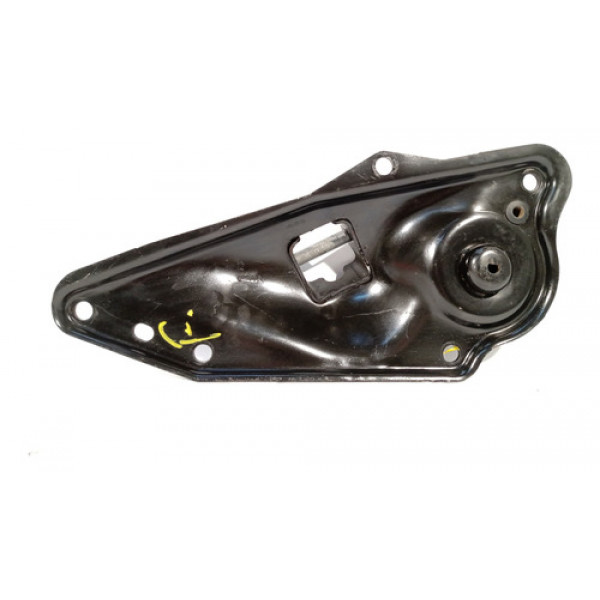 Chapa Fixação Amortecedor Traseiro Direito Citroen Ds5 2014 Preto