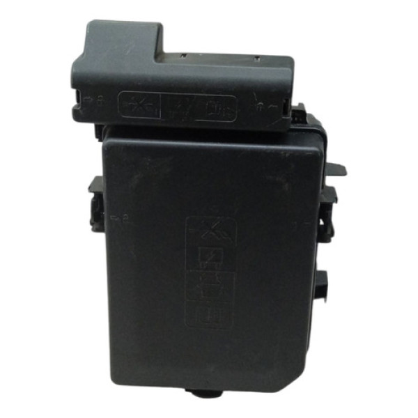 Caixa Fusível Externa Chevrolet Equinox Rs 1.5t 2022 Detalhe