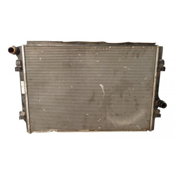 Radiador Agua Vw Passat 2.0 B8 2015 2016 2017 2018 Detalhe 