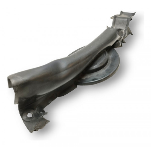 Vedação Esquerda Capo Bmw 320i 2015 2016 2017  Preto