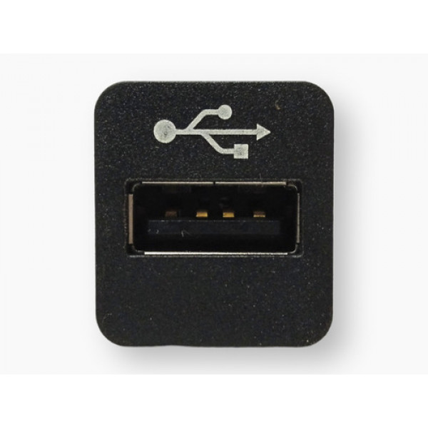 Entrada Usb Porta Luvas Bmw X6 3.0 2012 2013 2014 2015  Preto