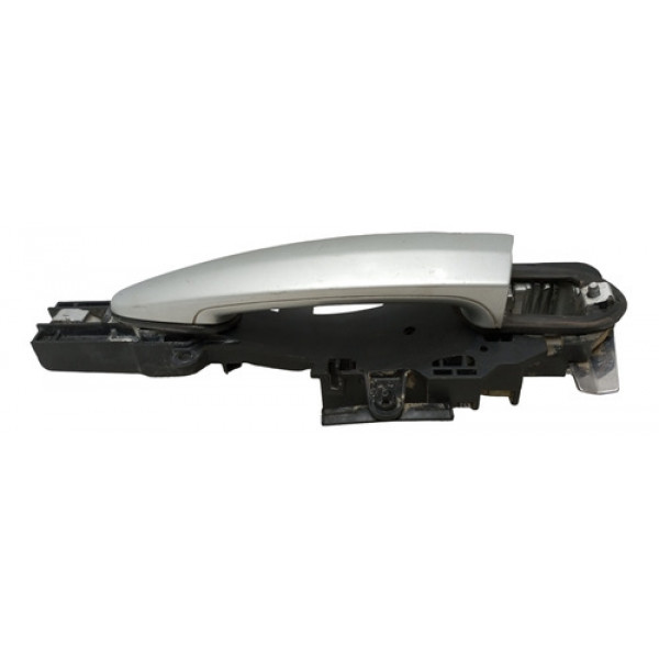 Maçaneta Externa Dianteira Esquerda Bmw 118i 2010 2011  Prata Dianteira