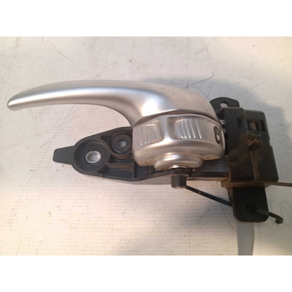 Maçaneta Interna Porta Dianteira Esquerda Renegade 2016 Prata Dianteira