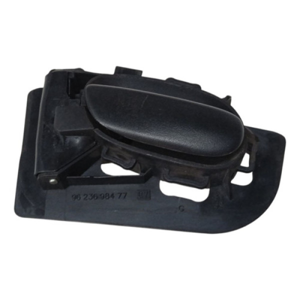 Maçaneta Interna Dianteira Esquerda Peugeot 206 2008 2009  Preto