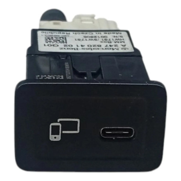 Tomada Usb C Mercedes A200 1.3 Sedan Hi 2019