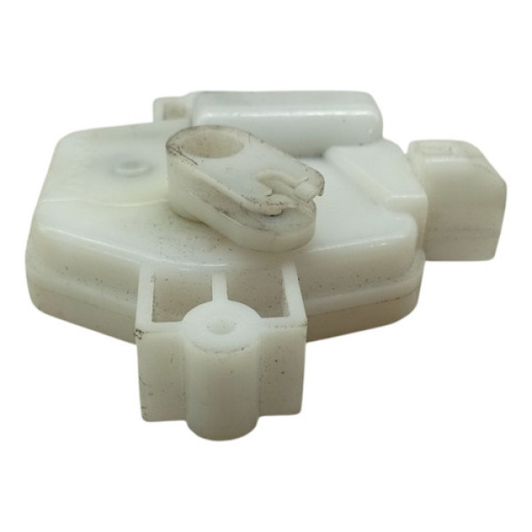 Trava Elétrica Porta Malas Pajero Tr4 2008