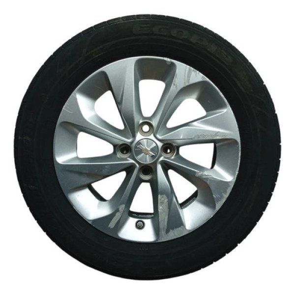 Roda Riscada Pneu Meia Vida Chevrolet Onix 1.0 Aut 2020 Cinza