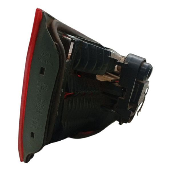 Lanterna Tampa Traseira Bmw 320i 2.0 T 2012 2013 Detalhe