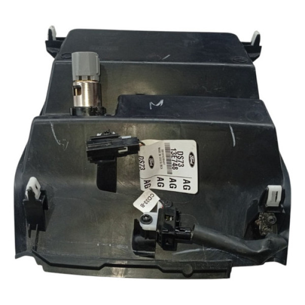 Acabamento Tomada 12v Console Central Ford Fusion 2.0 2016