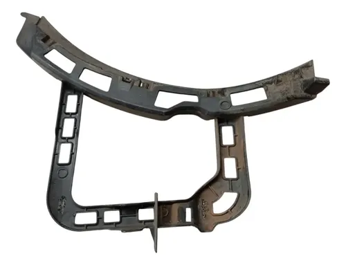 Guia Esquerda Parachoque Traseiro Vw Passat B6 2007 2008