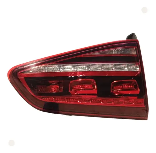 Lanterna Tampa Tras Esq Vw Golf Tsi 1.4t 2014 2015 2016  Esquerdo/motorista Vermelho