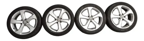 Jogo Roda Brooklyn Pneu Bom Vw Golf Tsi 2015 225 45 R17 Prata